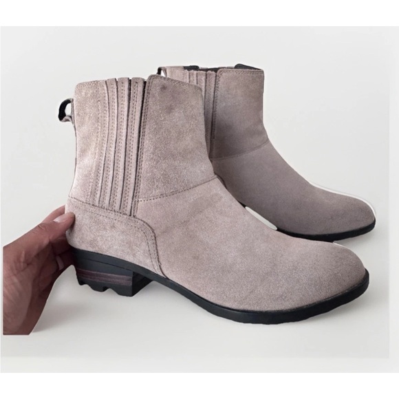 SOREL LOLLA CHELSEA ASH BROWN BUFFALO SUEDE BOOTS SHOES WOMEN'S SIZE 9.5 - Picture 1 of 12